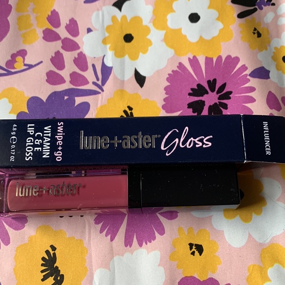 Great bundle made just for you - Picture 2 of 4